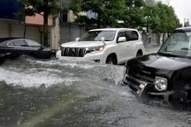豪雨災害で水没した車の修理方法は 水没車の判断基準と車両保険 下取りなど紹介 思無邪 おもいによこしまなし